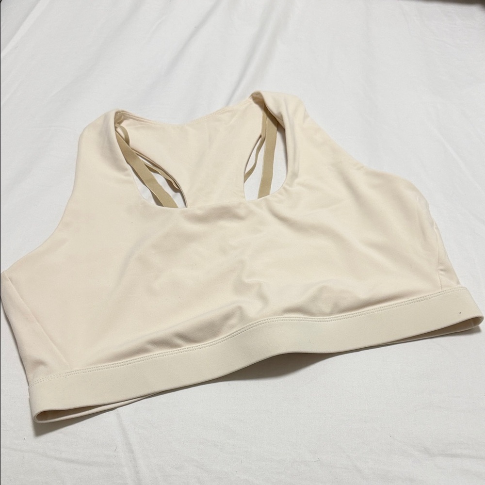 Fabletics Soft Racerback Sports Bra - Cream